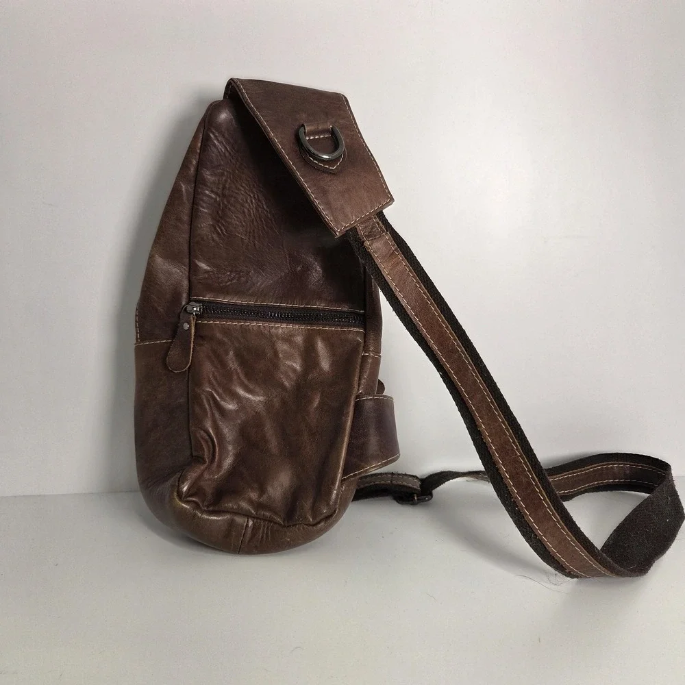 BULLCAPTAIN Leather Sling Bag Crossbody Pockets Brown Daypack Chest Travel